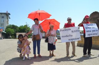 Республика Калмыкия, Элиста: «Нет войне! Нет НАТО!»