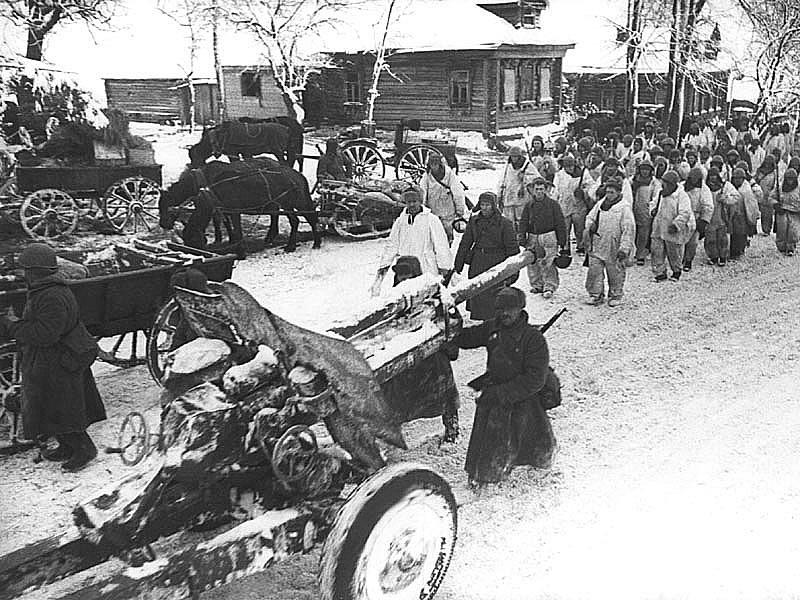 5 декабря 1941 года началось контрнаступление советских войск под Москвой